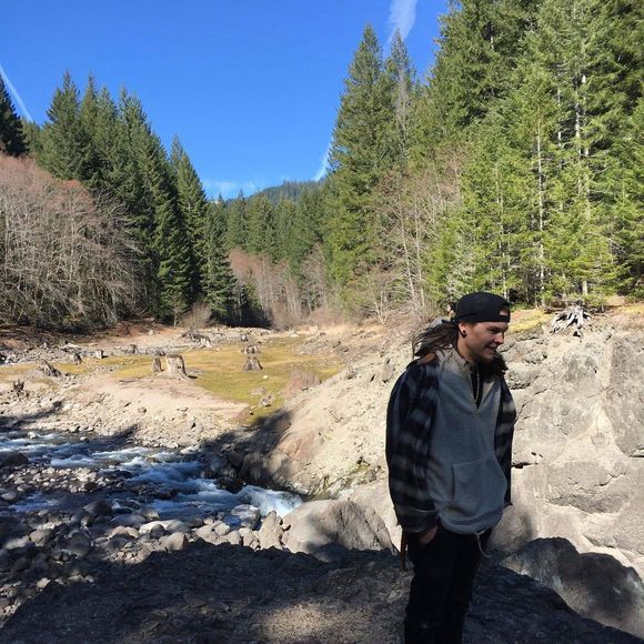 Meet your Posher, James - Picture 1 of 1